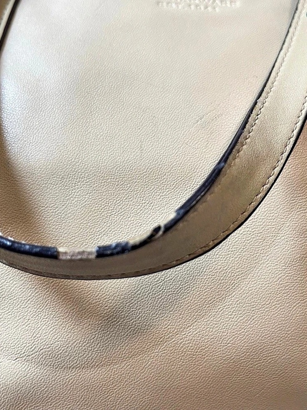 Coach Legacy East West Gallery Tote Beige Leather Bag - Picture 9 of 13